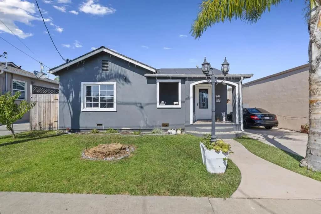12 Eastern Drive, Watsonville, CA — listing photo 1