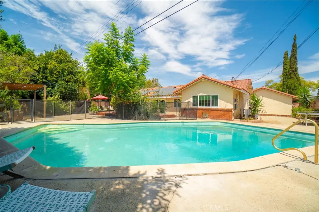 702 E Cumberland, Orange, CA — listing photo 1