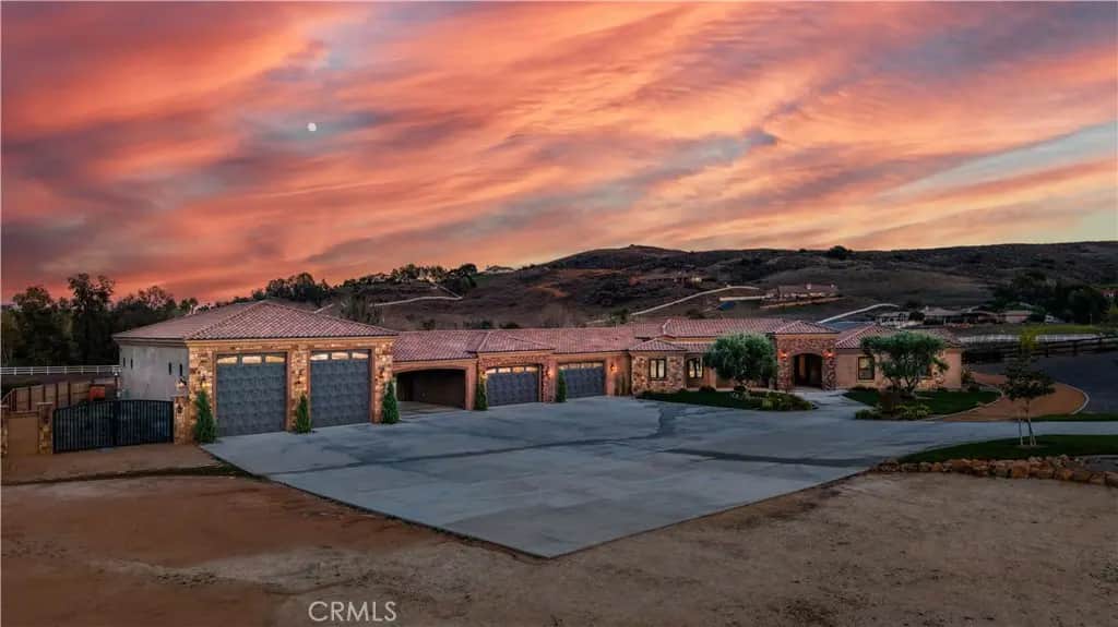 39760 Amber Court, Murrieta, CA — listing photo 1