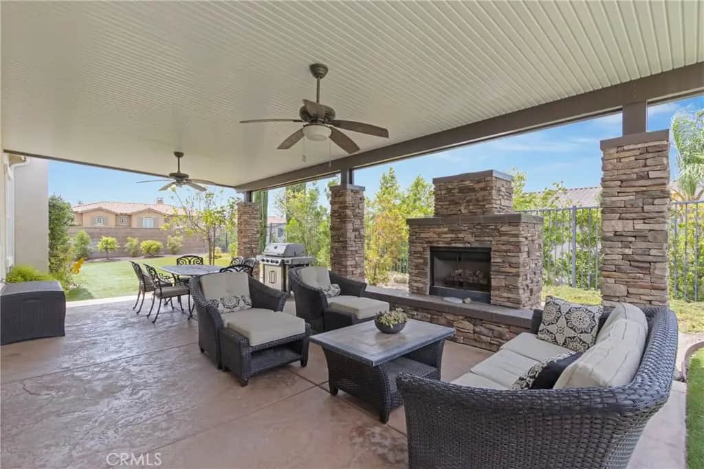 33940 Baystone Street, Temecula, CA — listing photo 1