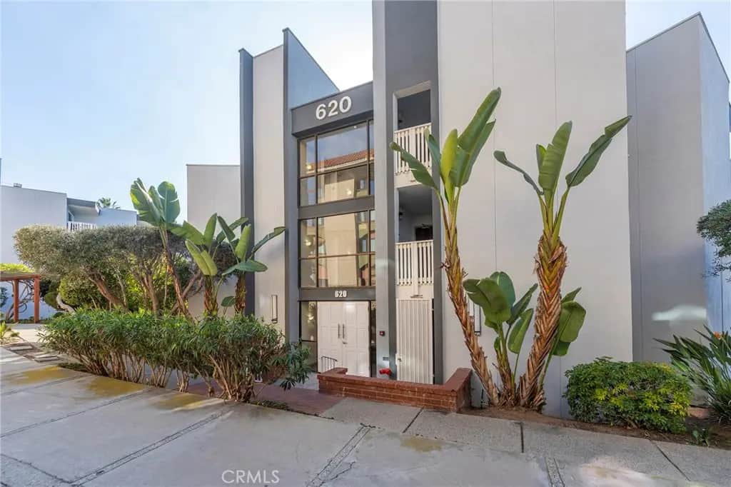 630 The Village 107, Redondo Beach, CA — listing photo 1