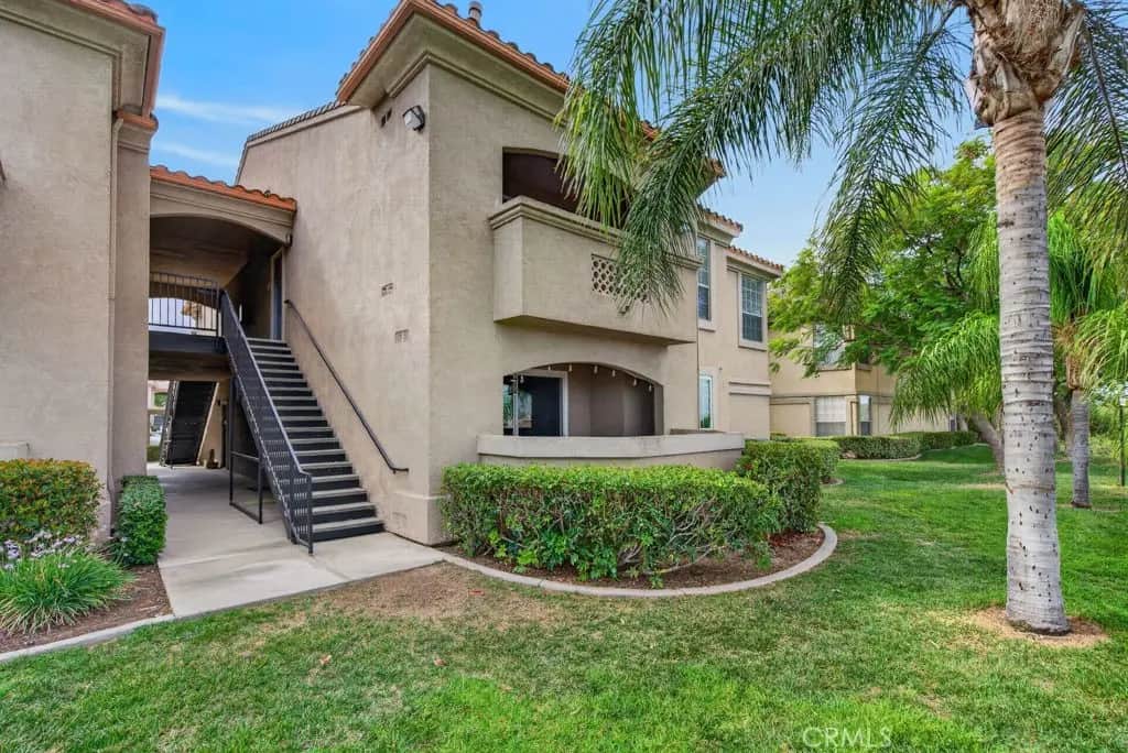 375 Central 182, Riverside, CA — listing photo 1