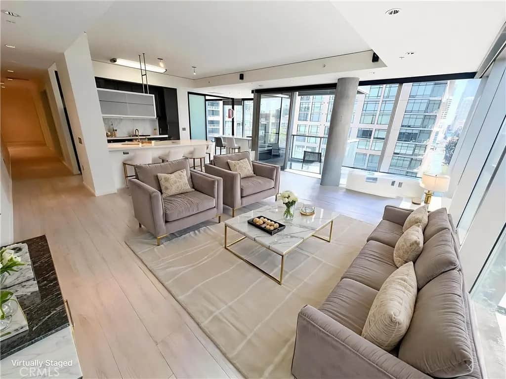 1155 S Grand Avenue 1017, Los Angeles, CA — listing photo 1