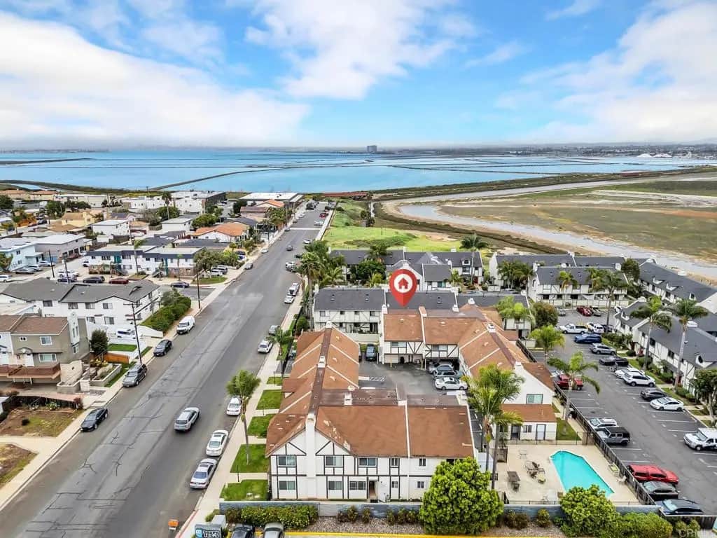 645 13th Street 7, San Diego, CA — listing photo 1