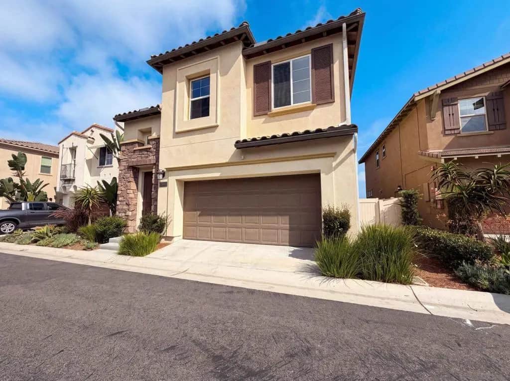1242 Via Candelas, Oceanside, CA — listing photo 1