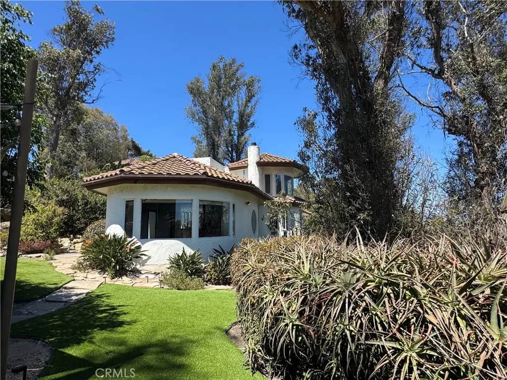 28912 Top Of The World Drive, Laguna Beach, CA — listing photo 1