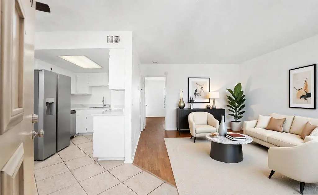 4240 Menlo Ave 19, San Diego, CA — listing photo 1