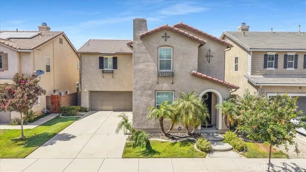 11082 Kalmia Court, Corona, CA — listing photo 1