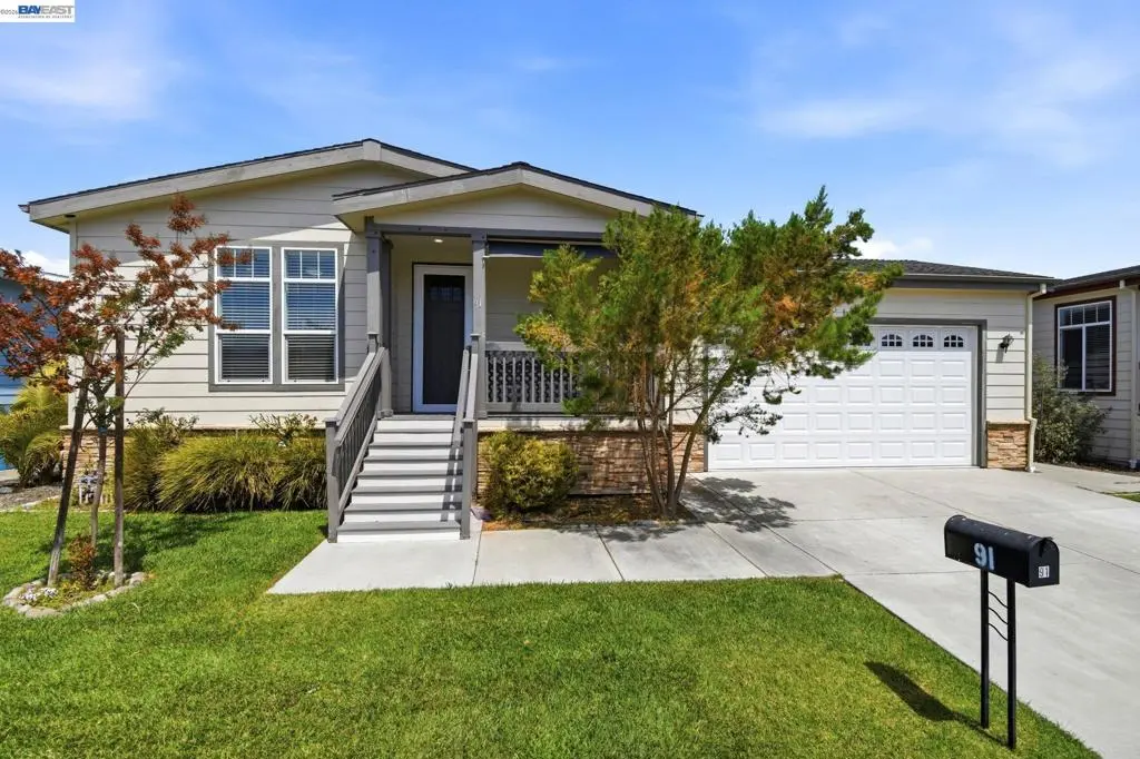 1945 Piner Rd, Santa Rosa, CA — listing photo 1