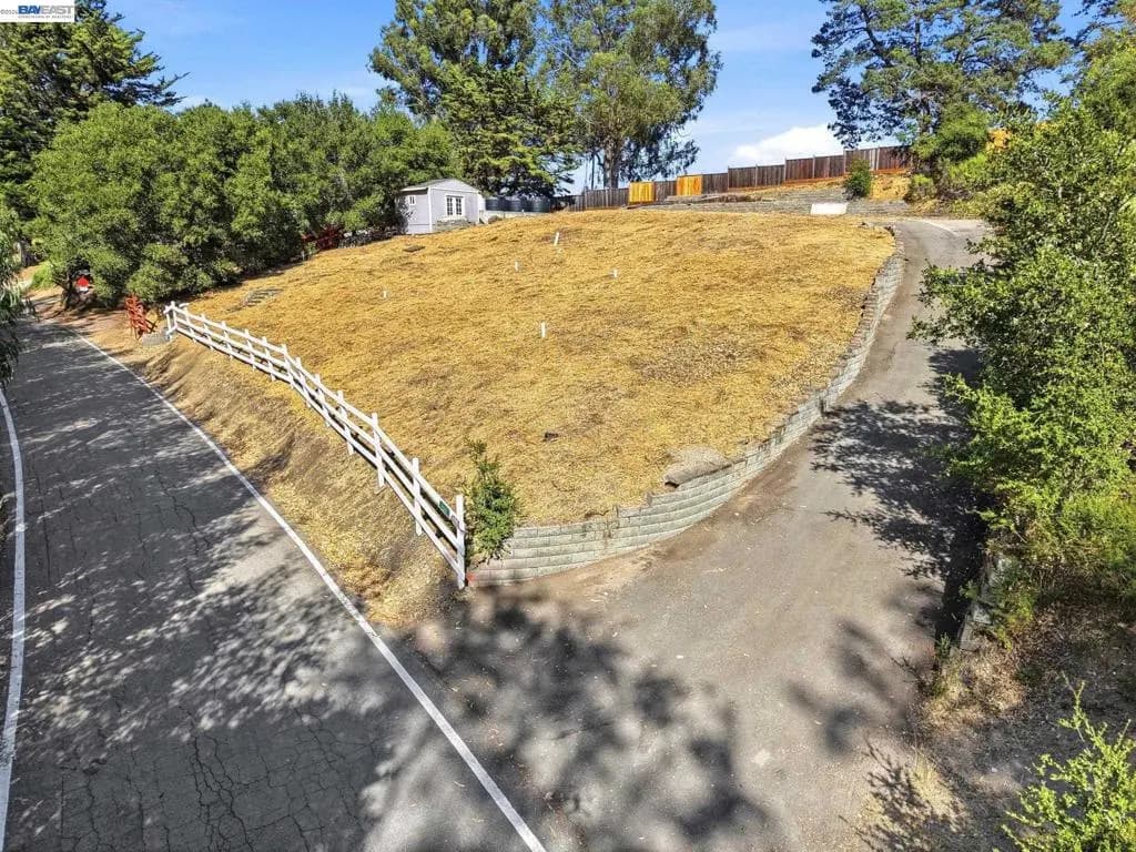 6733 SUNNYSLOPE AVE, Castro Valley, CA — listing photo 1