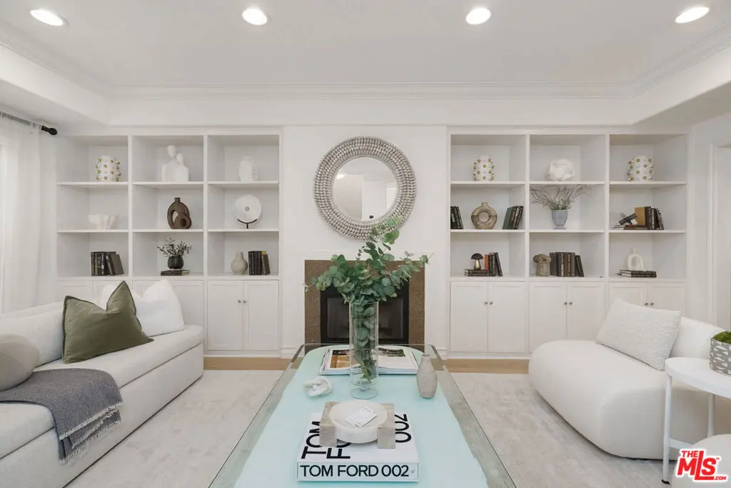 11723 Mayfield Avenue 4, Los Angeles, CA — listing photo 1
