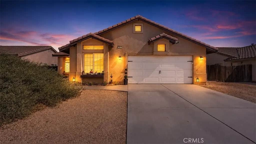 15928 Elkins, Victorville, CA — listing photo 1
