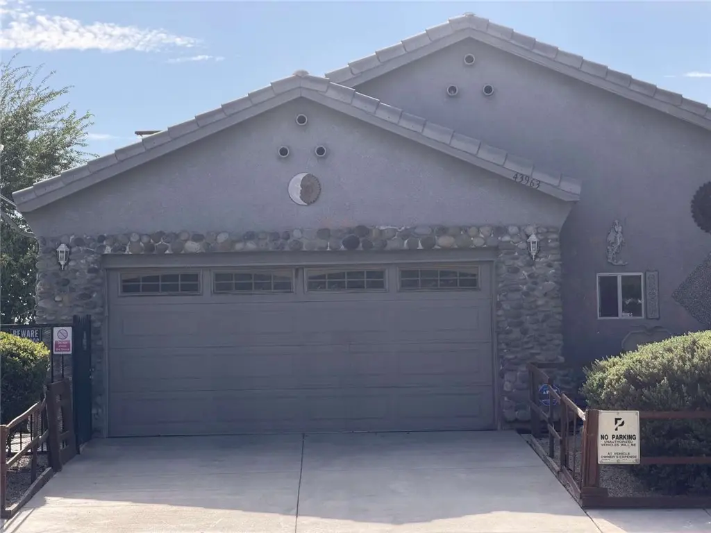 43963 Glenraven Road, Lancaster, CA — listing photo 1