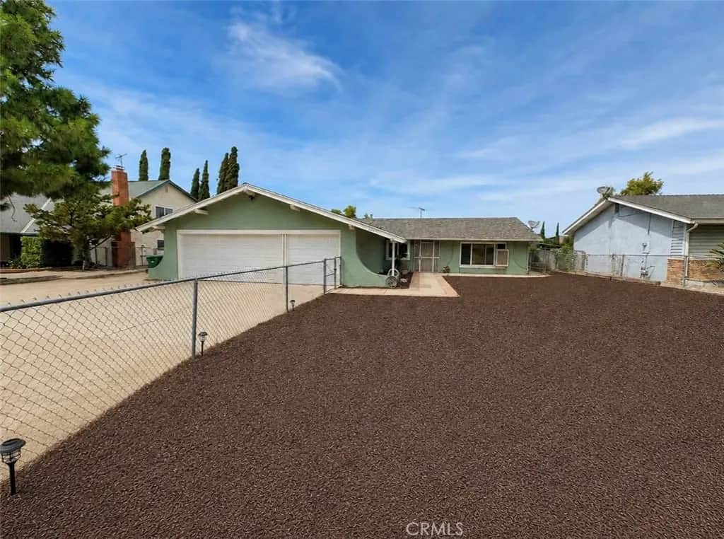 2799 Mustang Lane, Norco, CA — listing photo 1