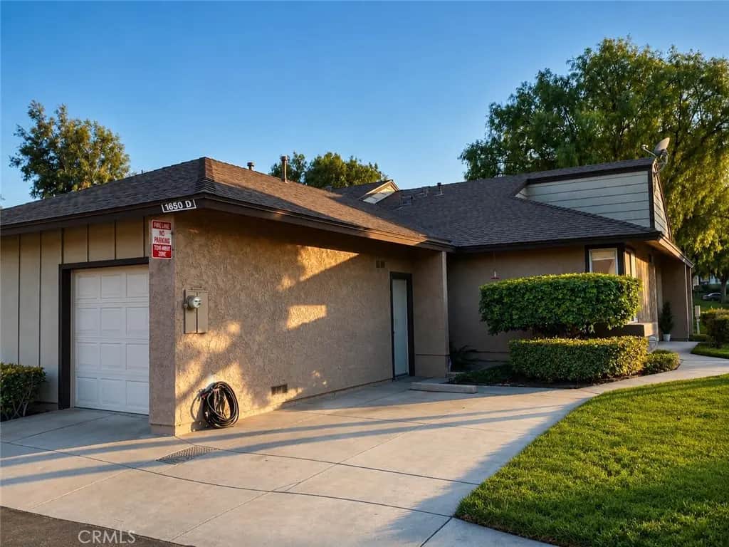 1650 Apricot D, Corona, CA — listing photo 1
