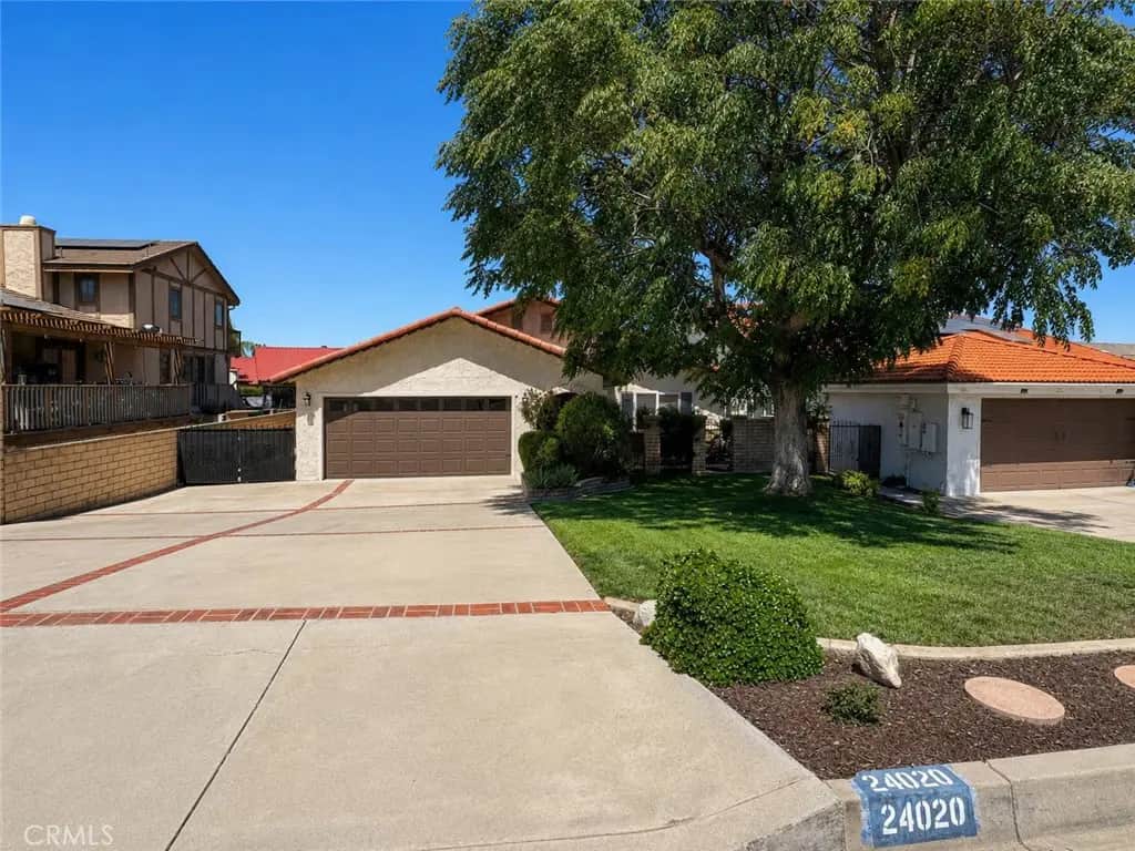 24020 Continental, Canyon Lake, CA — listing photo 1