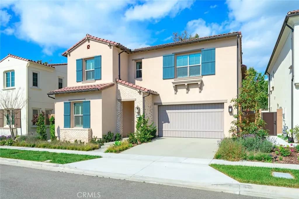 57 Suede, Irvine, CA — listing photo 1