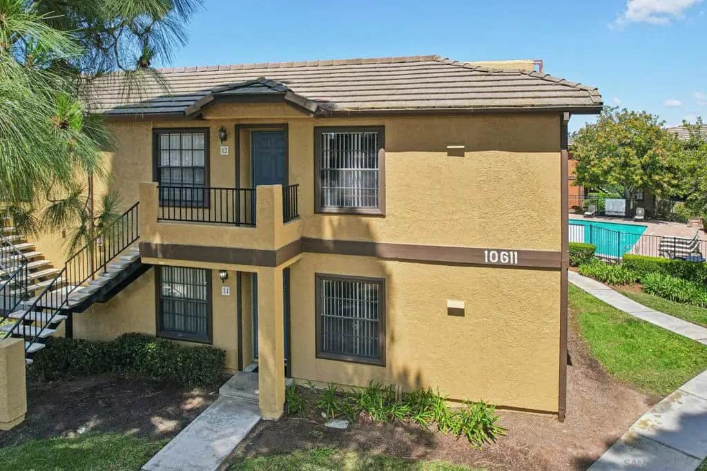 10611 Dabney Dr 11, San Diego, CA — listing photo 1