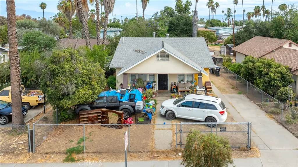 1809 7th St, Riverside, CA — listing photo 1
