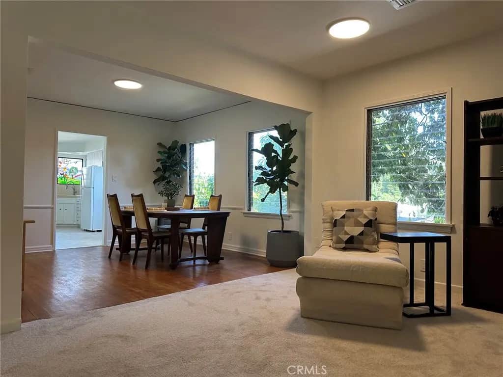 2572 Silver Ridge, Los Angeles, CA — listing photo 1
