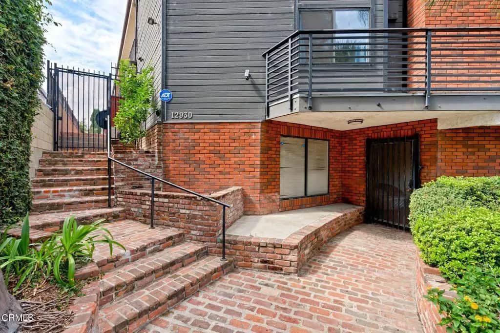 12930 Valleyheart 1, Los Angeles, CA — listing photo 1
