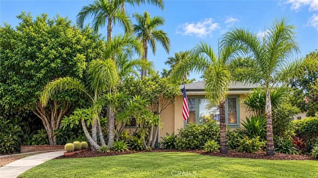 2536 Montclair, San Diego, CA — listing photo 1