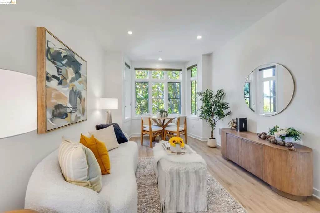 2628 Telegraph Ave 303, Berkeley, CA — listing photo 1
