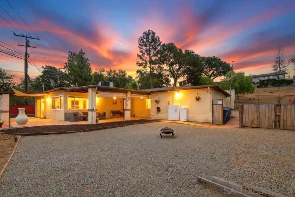 321 North, El Cajon, CA — listing photo 1
