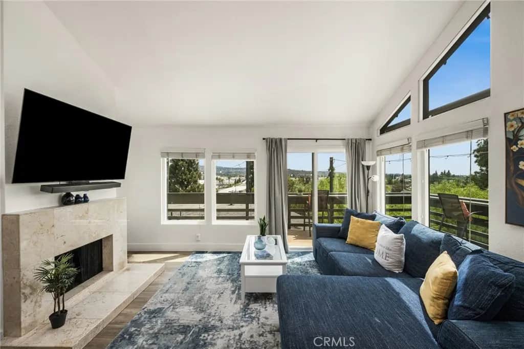 2041 Orchard Drive 17, Placentia, CA — listing photo 1