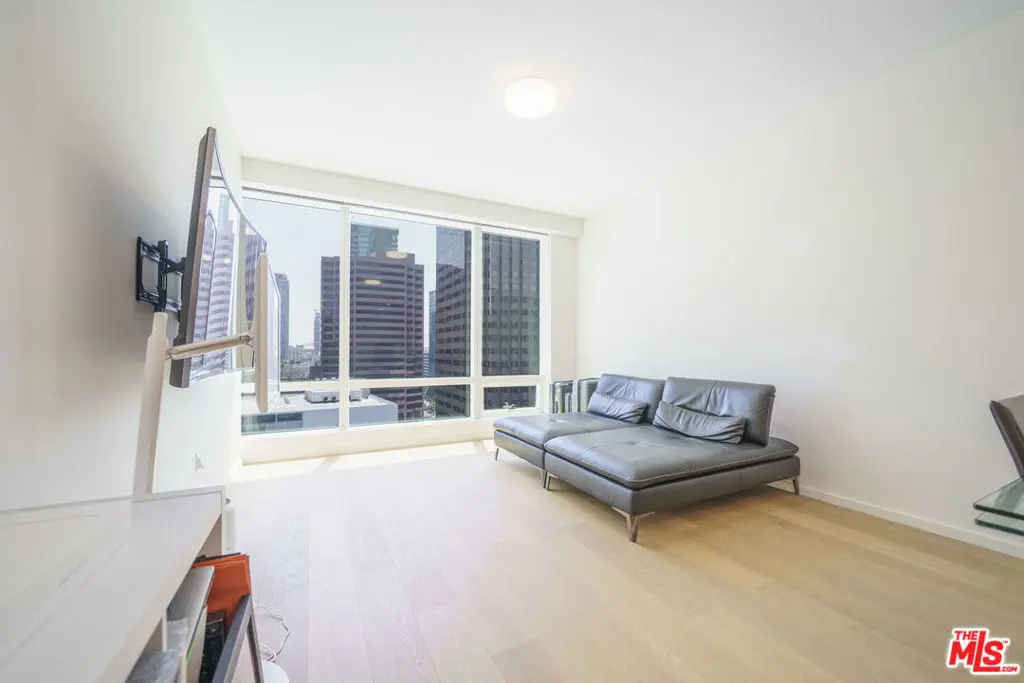 877 Francisco Street 1208, Los Angeles, CA — listing photo 1