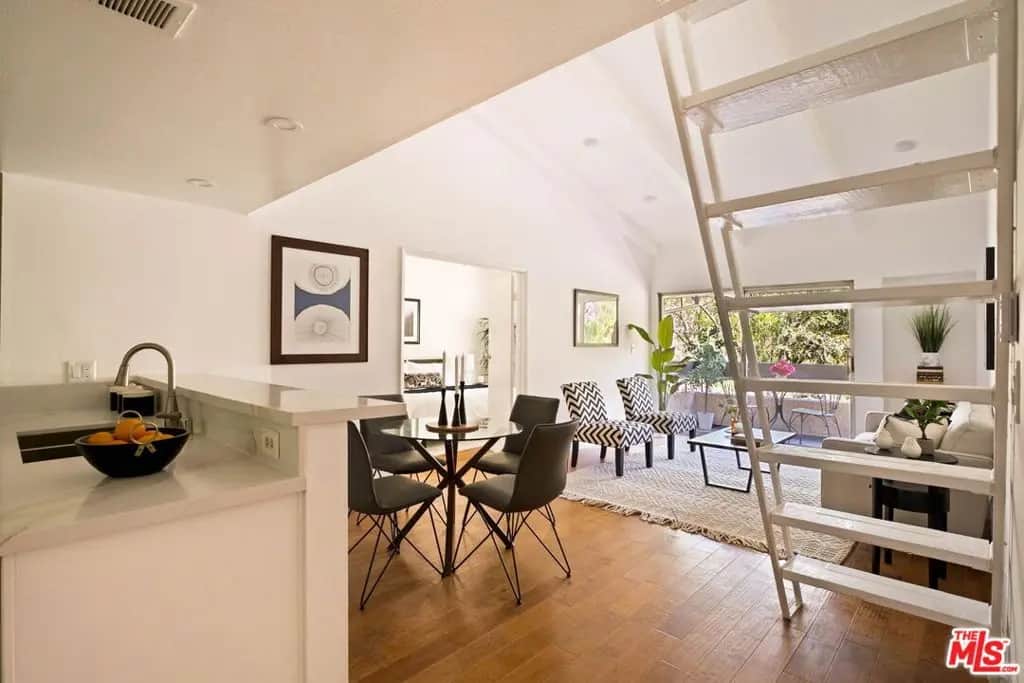 2700 Cahuenga Boulevard 4303, Los Angeles, CA — listing photo 1