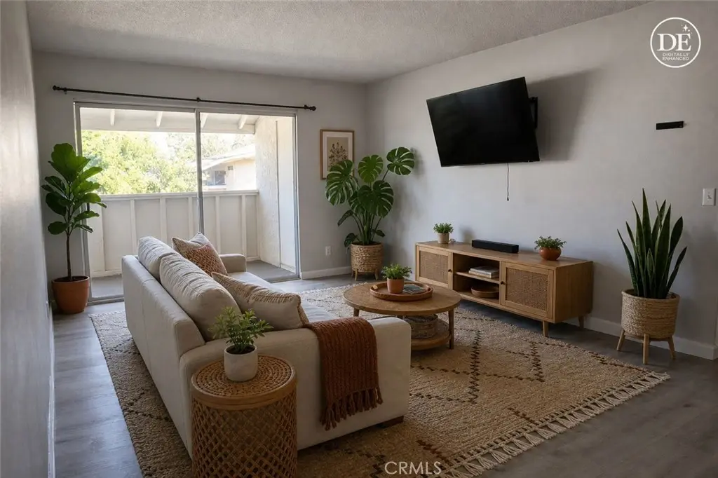 26200 Redlands Blvd. 18, Redlands, CA — listing photo 1