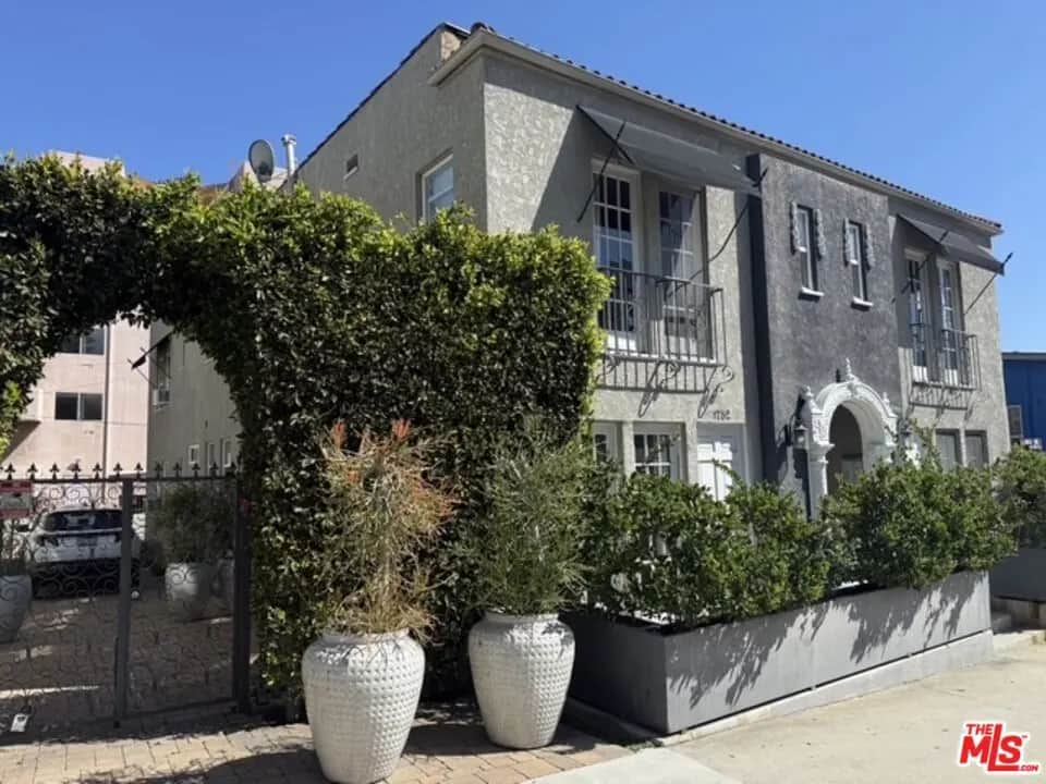 1750 N La Brea Avenue, Los Angeles, CA — listing photo 1