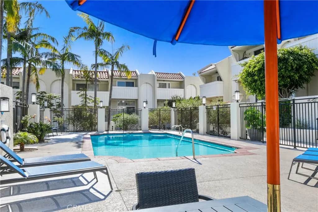 415 2nd, Hermosa Beach, CA — listing photo 1