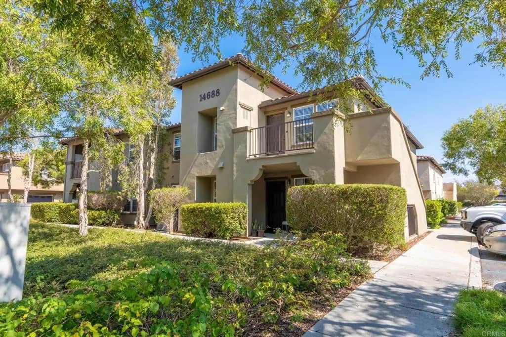14688 Via Fiesta 2, San Diego, CA — listing photo 1