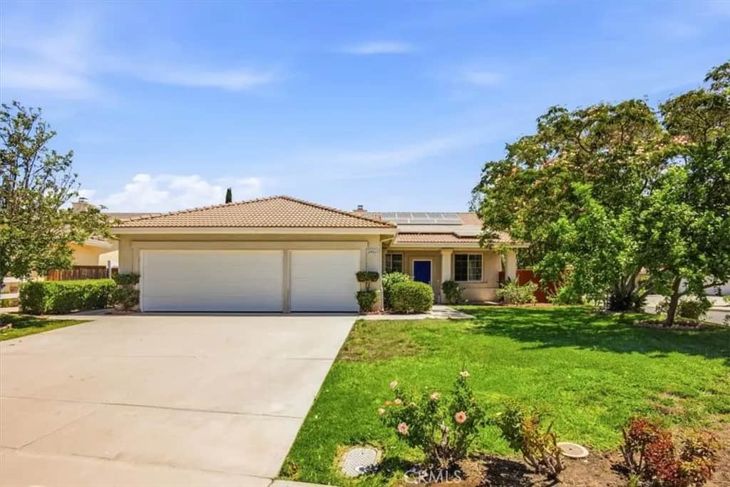 24501 Corte Rojelio, Murrieta, CA — listing photo 1