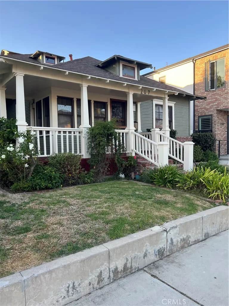 207 9th, Huntington Beach, CA — listing photo 1