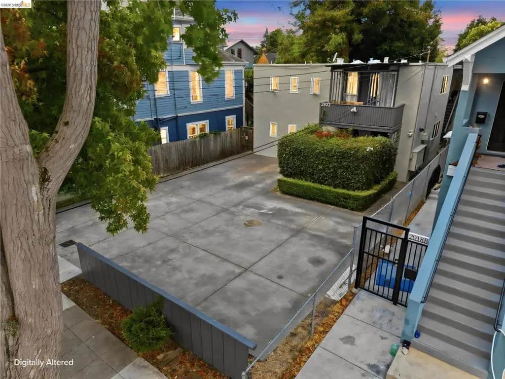 2922 Otis St, Berkeley, CA — listing photo 1