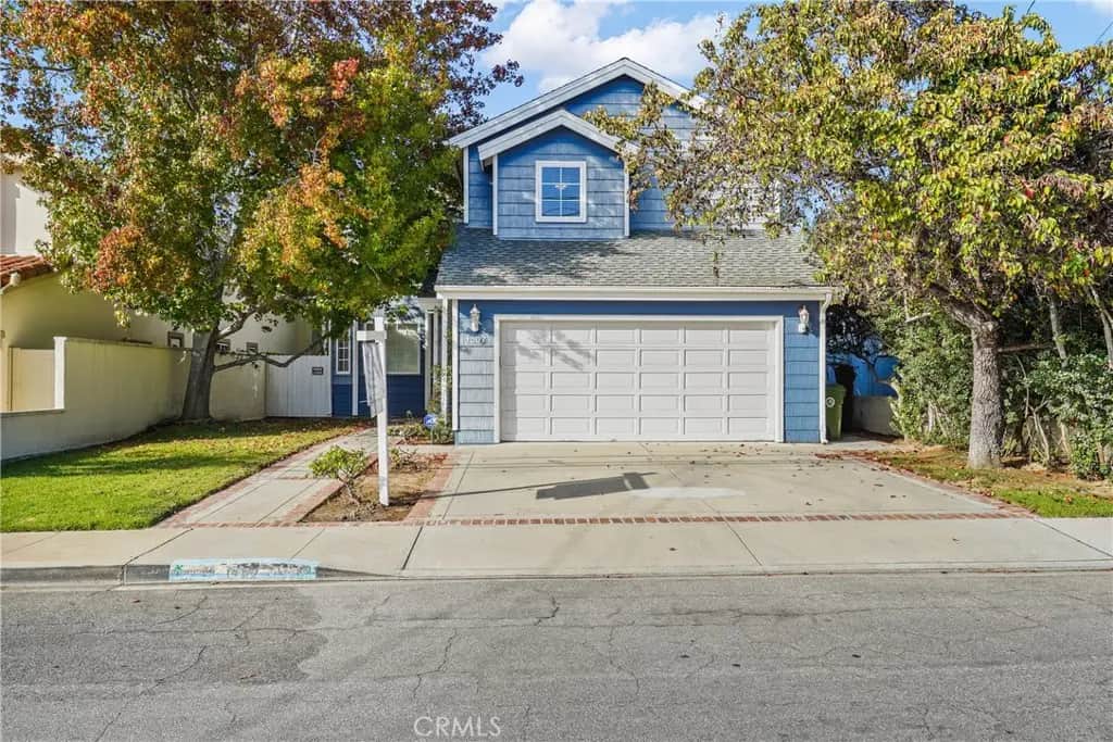 1807 10th, Manhattan Beach, CA — listing photo 1