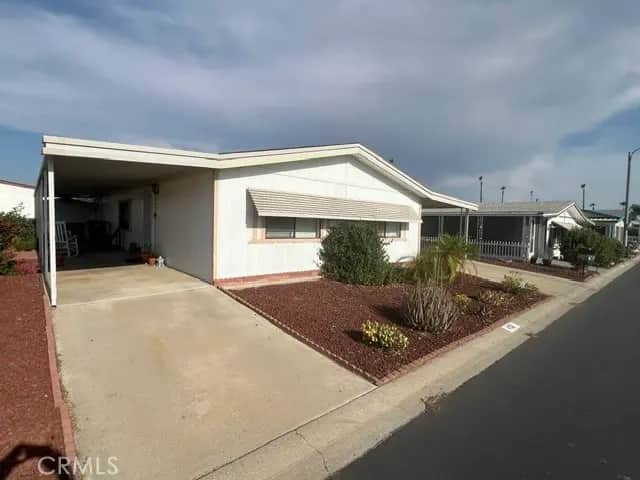 601 N Kirby Street 452, Hemet, CA — listing photo 1