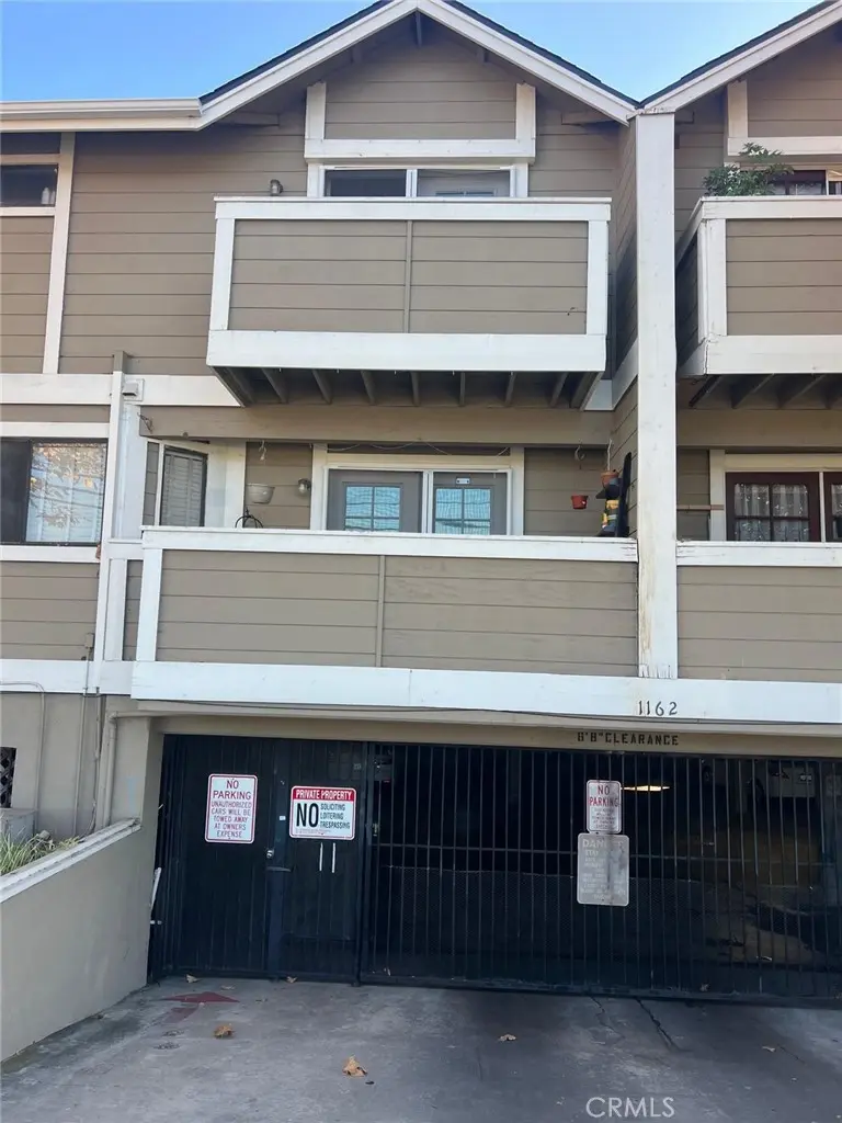 1162 Sycamore, Tustin, CA — listing photo 1