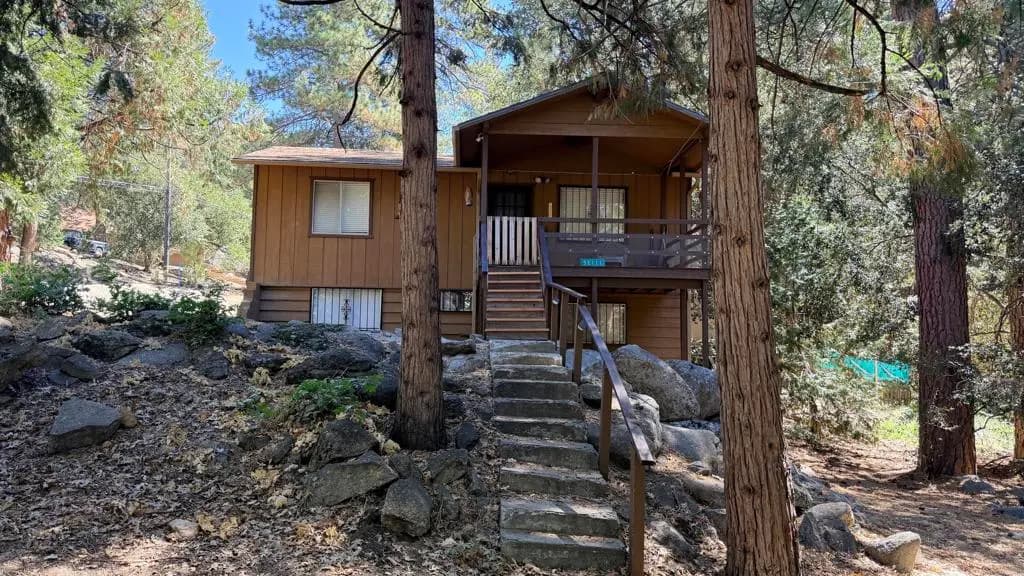 52111 Acorn Lane, Idyllwild, CA — listing photo 1