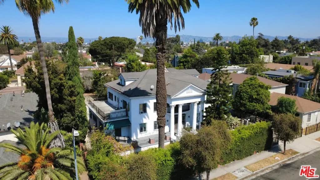 2241 Crenshaw Boulevard, Los Angeles, CA — listing photo 1
