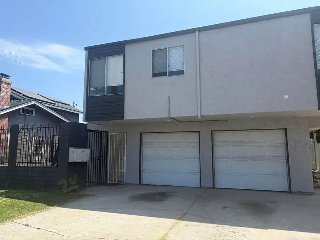 4329 central Avenue 6, San Diego, CA — listing photo 1