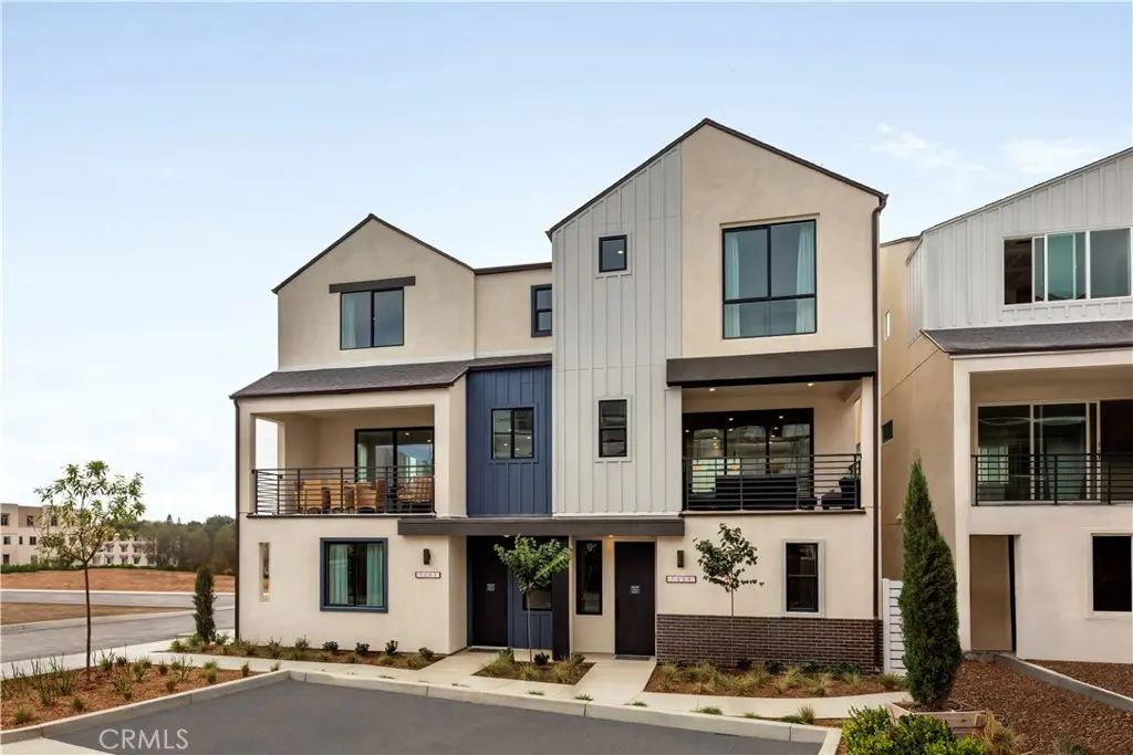 1675 Coral Sea Lane, San Pedro, CA — listing photo 1