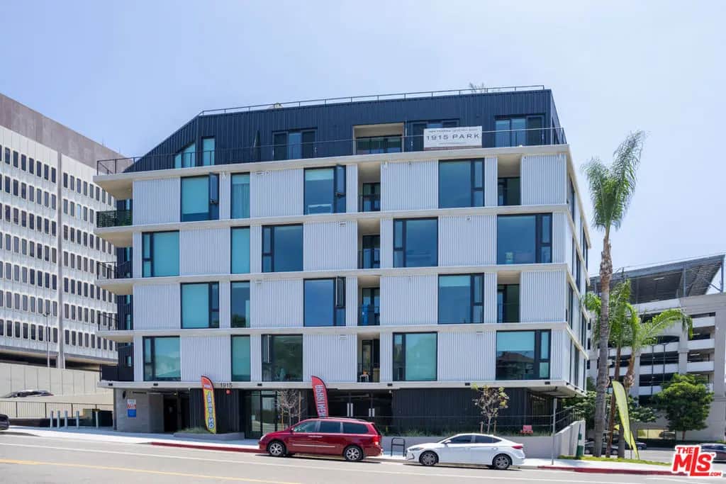 1915 Park Avenue, Los Angeles, CA — listing photo 1