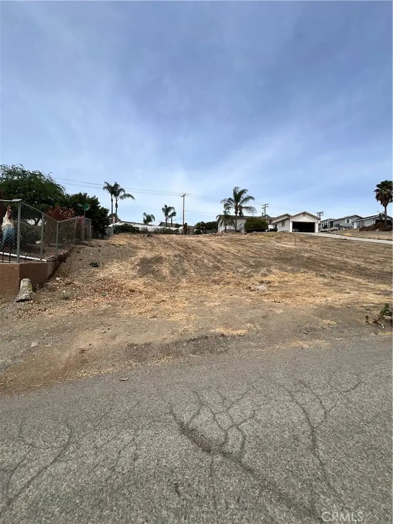 0 Cross Hill Drive, Canyon Lake, CA — listing photo 1