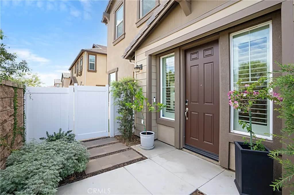 40596 Birchfield Drive, Temecula, CA — listing photo 1
