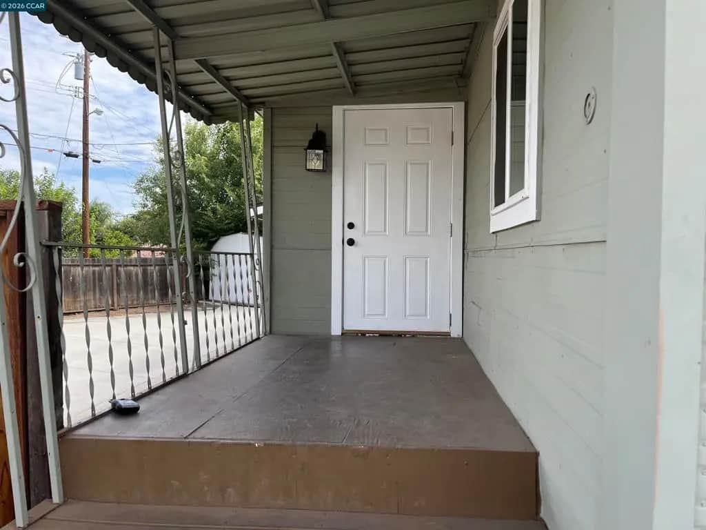 75 E Bolton Rd, Oakley, CA — listing photo 1