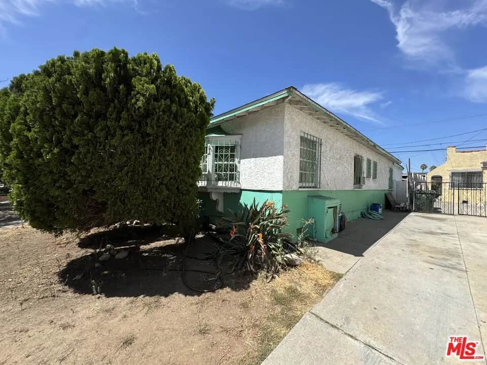 1725 S Highland Avenue, Los Angeles, CA — listing photo 1